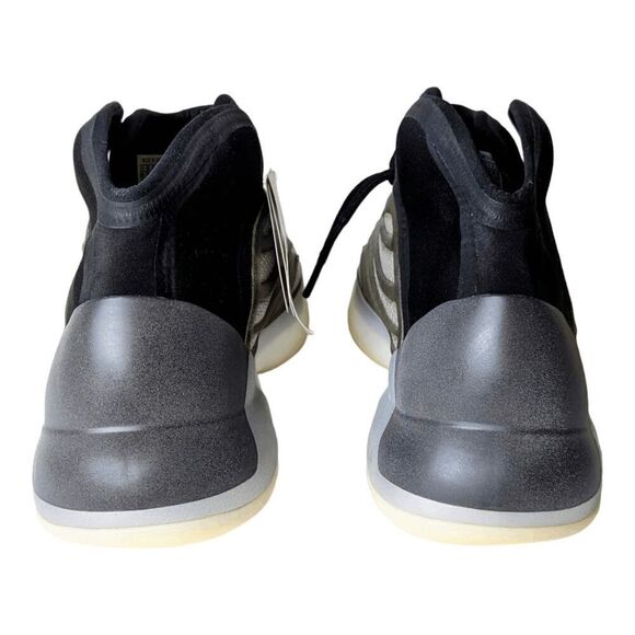 NWT ADIDAS Yeezy QNTM \'Barium\' Sneakers Size 12.5 main image 9